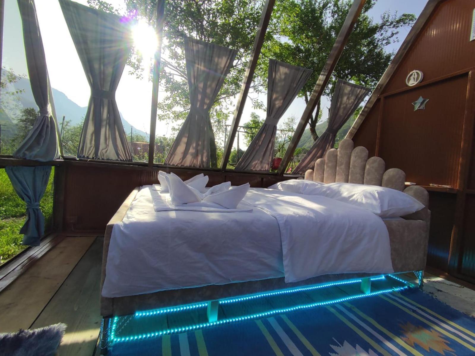 Hotel Under Stars House à Vermosh Extérieur photo